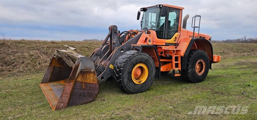 Volvo L150F Gumikerekes homlokrakodók