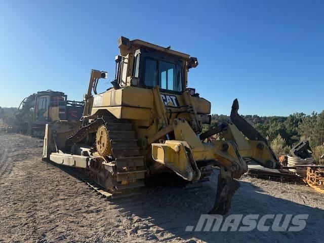 CAT D 6 T XL lánctalpas dózerek