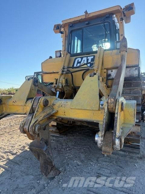 CAT D 6 T XL lánctalpas dózerek