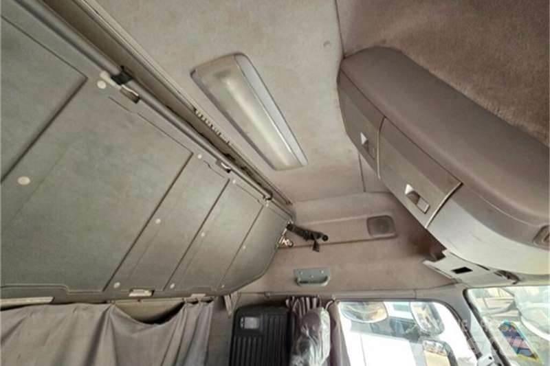 UD TRUCKS QUON Egyéb