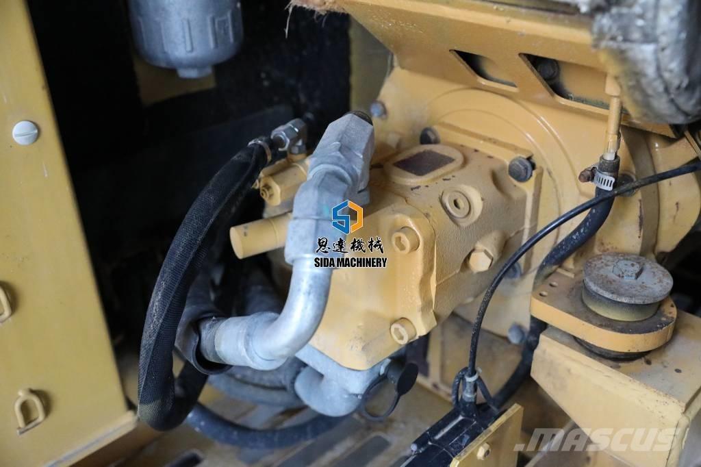 CAT 305.5E2 Mini kotrók < 7t