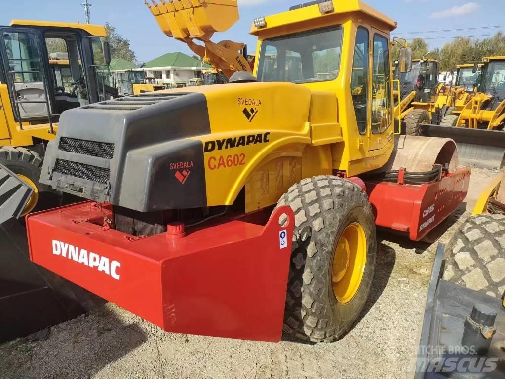 Dynapack CA602D Egydobos hengerek