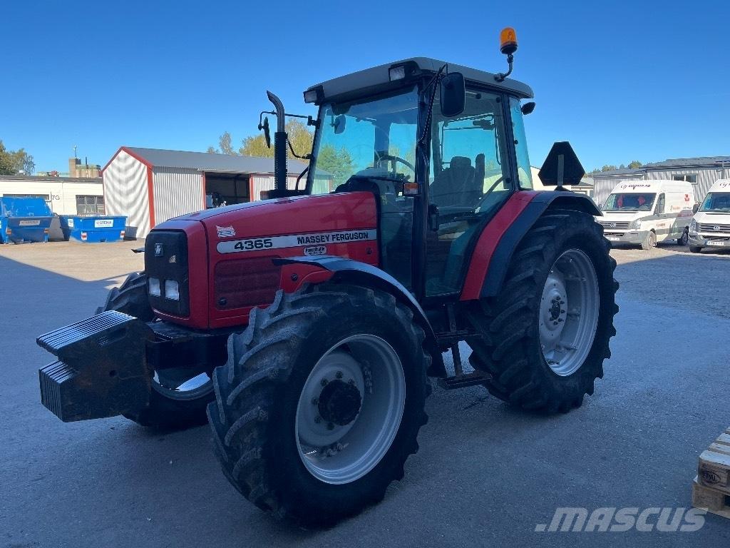 Massey Ferguson 4365 Traktorok