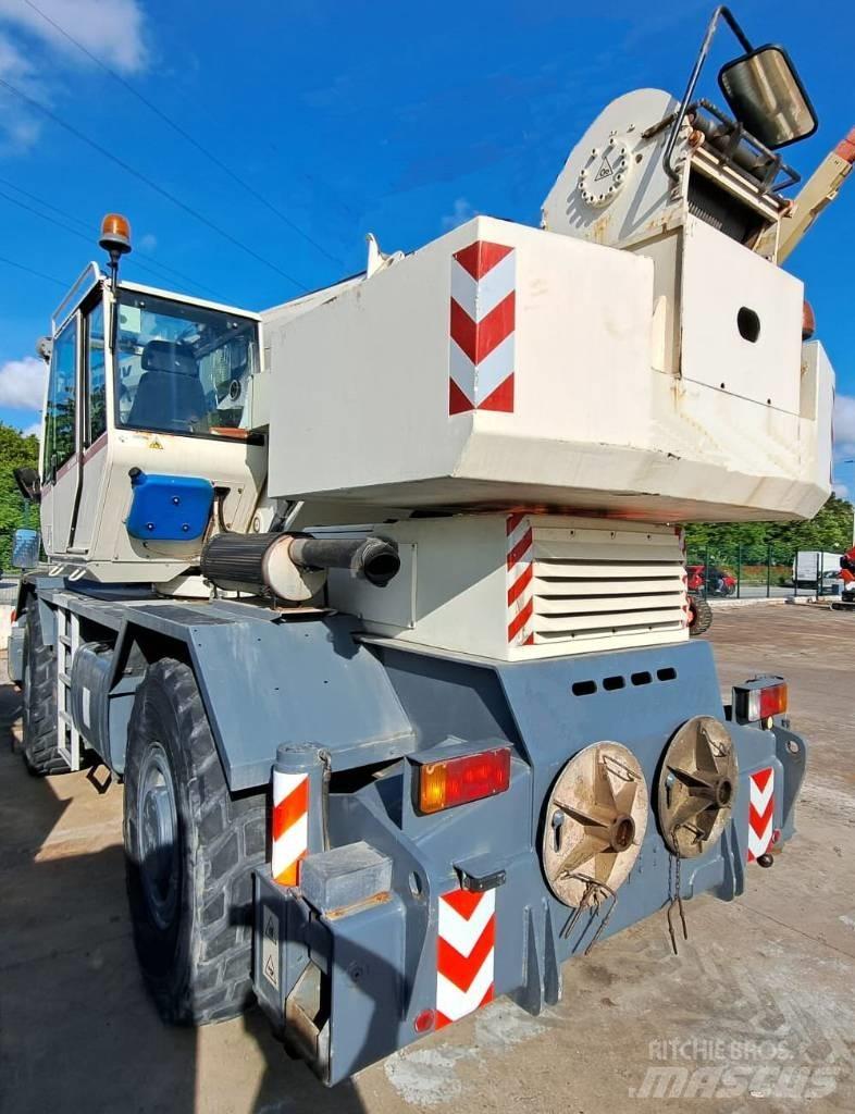 Terex RC45 Mobil daruk
