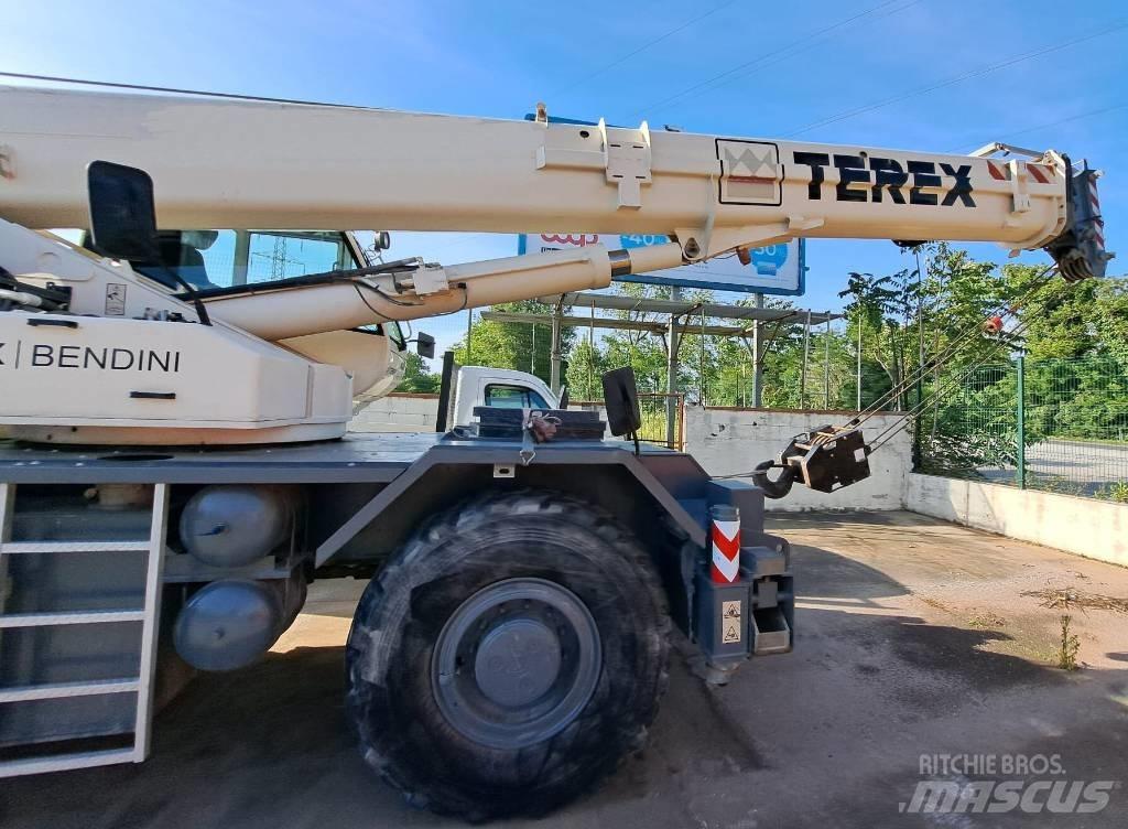 Terex RC45 Mobil daruk
