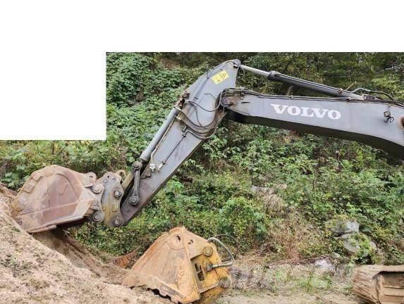 Volvo EC 290 BL Lánctalpas kotrók