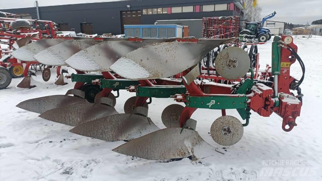 Kverneland ES85 Váltvaforgató ekék