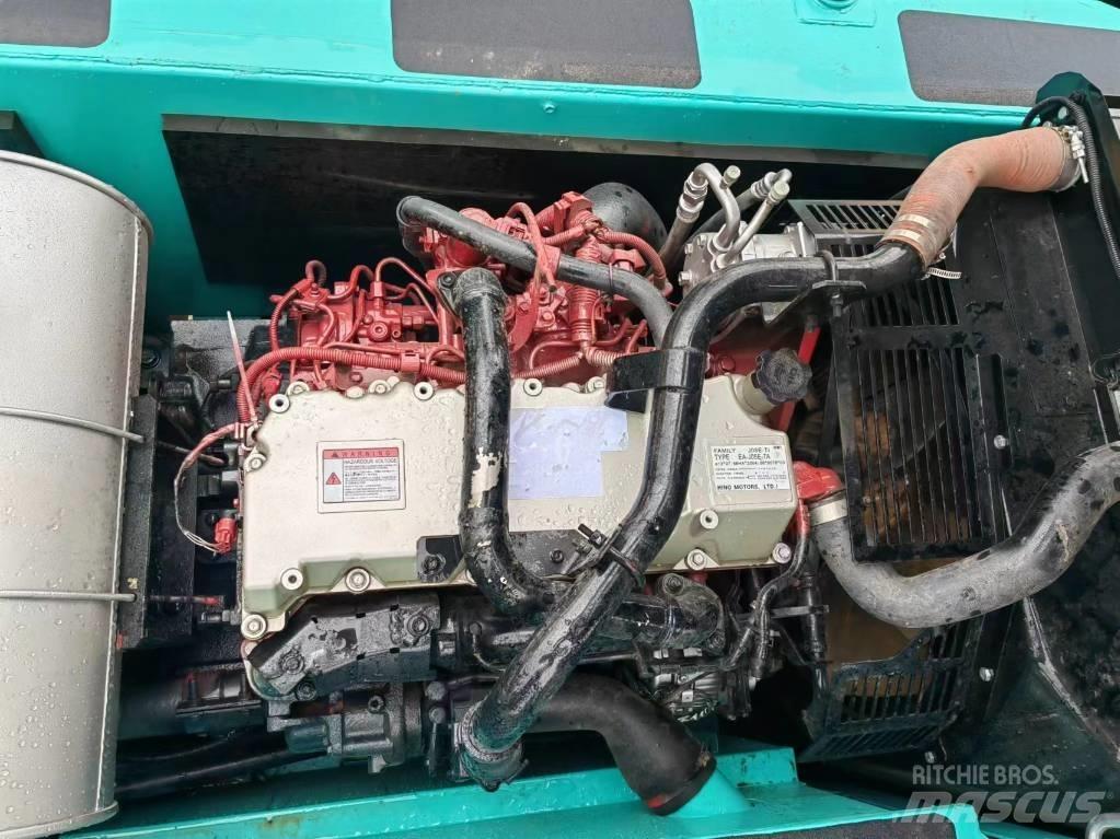 Kobelco SK200D Lánctalpas kotrók