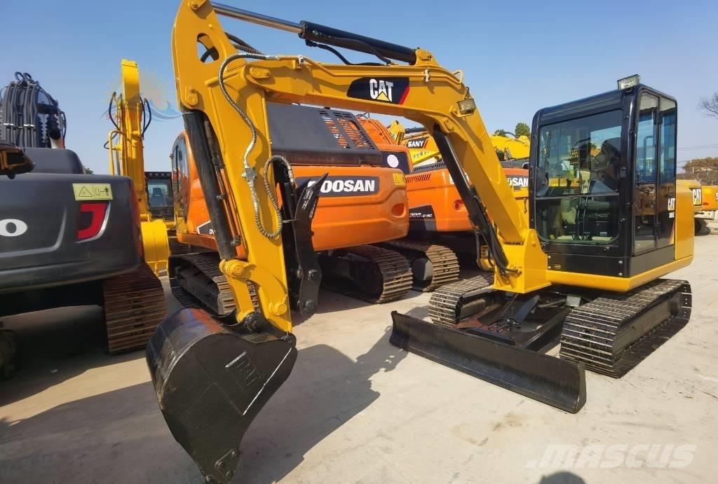 CAT 306 Mini kotrók < 7t