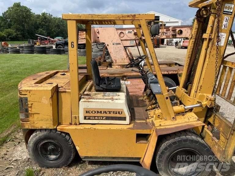Komatsu FG 40ZT-4 Targoncák-Egyéb