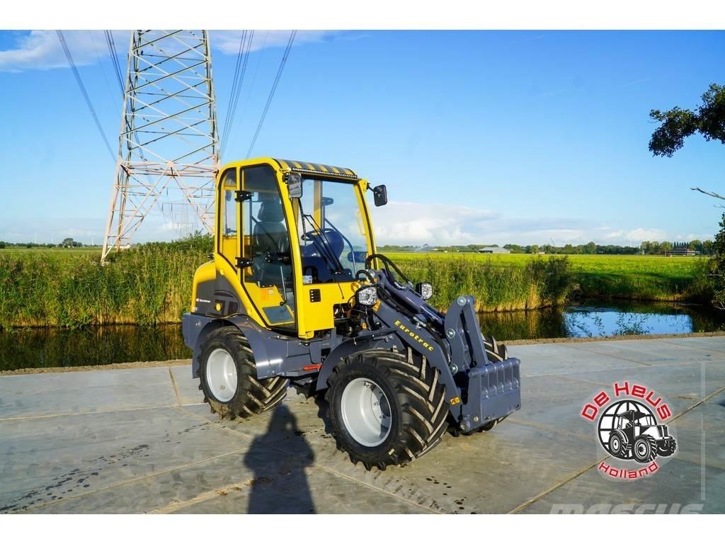 Eurotrac W12 ICF Gumikerekes homlokrakodók