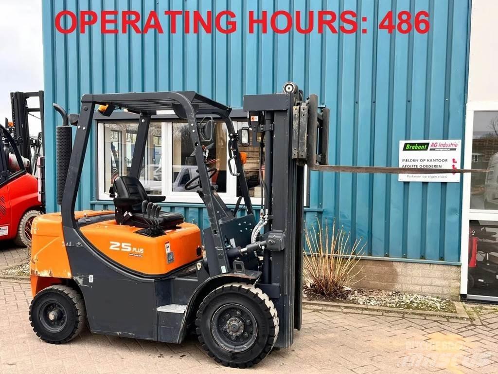 Doosan D25GP Dízel targoncák