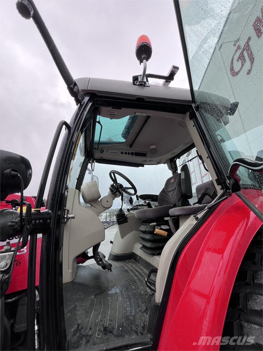 Massey Ferguson 5613 Traktorok