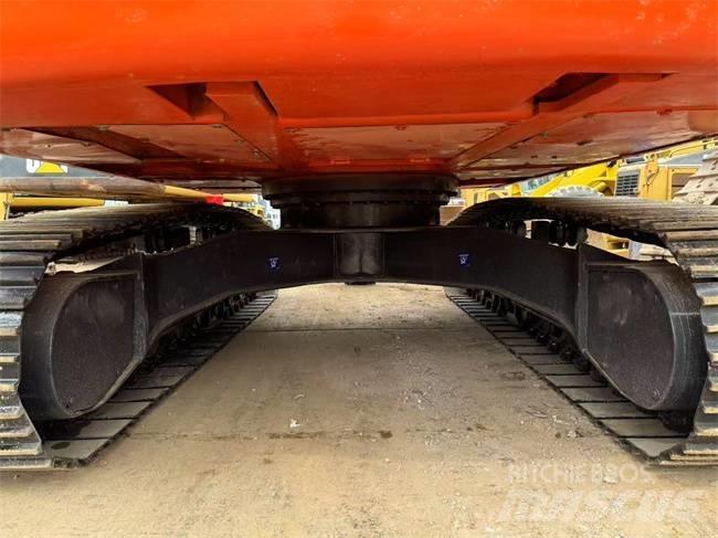 Doosan DX 225 LCA Lánctalpas kotrók