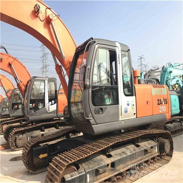 Hitachi zx210 Lánctalpas kotrók