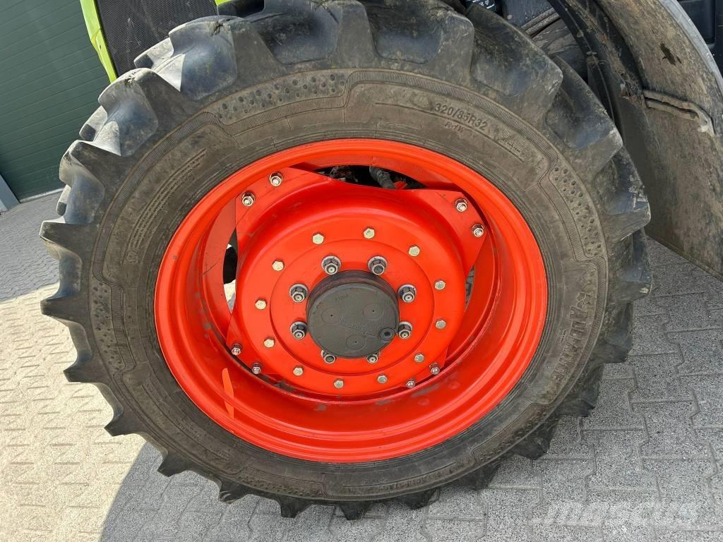 CLAAS Arion 410 Traktorok