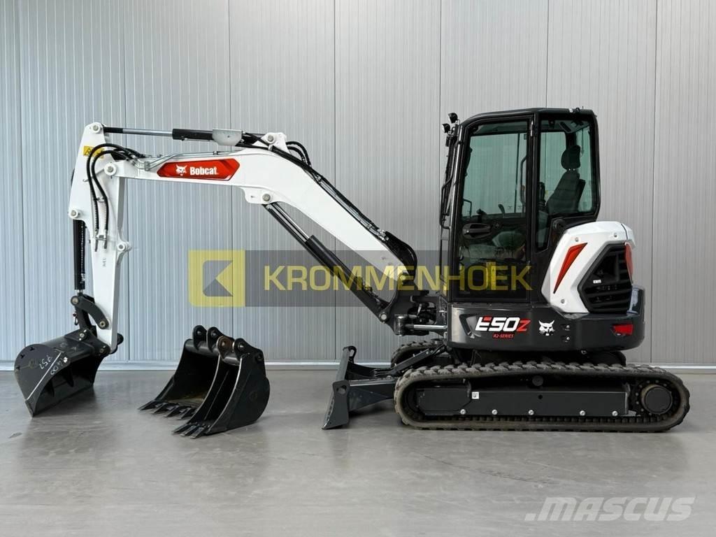 Bobcat E 50 z Mini kotrók < 7t