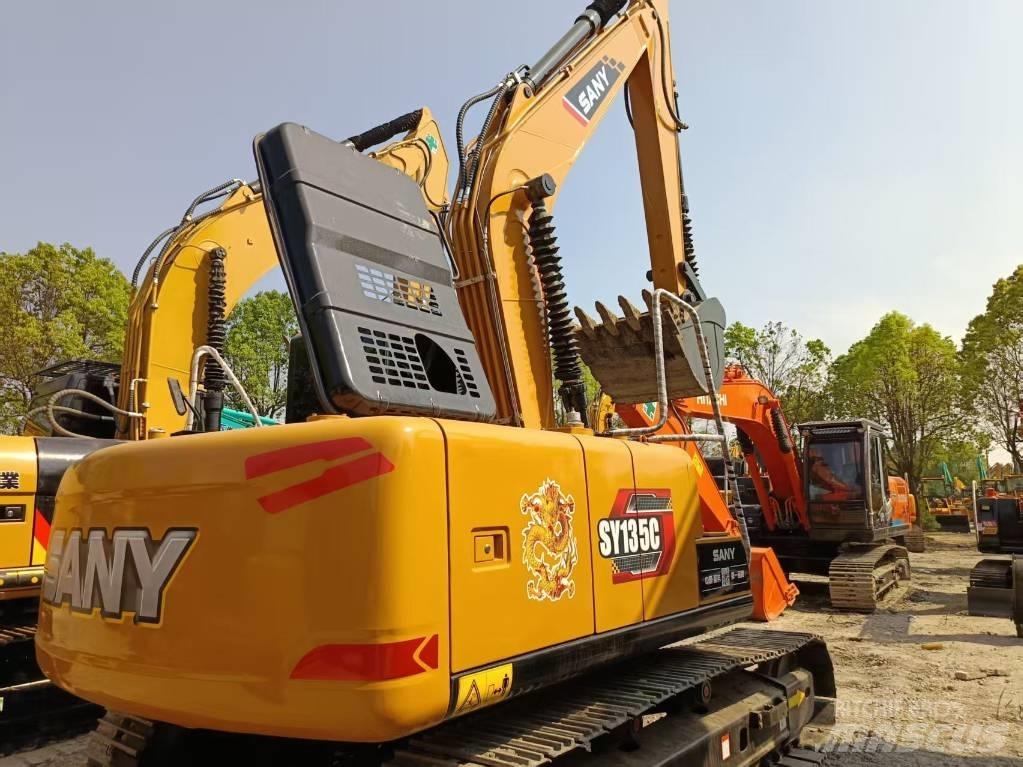 Sany SY135C Lánctalpas kotrók