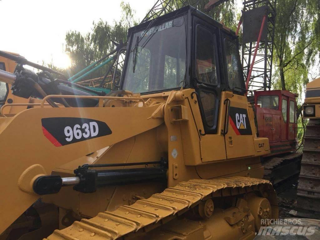 CAT 963 D Lánctalpas homlokrakodók