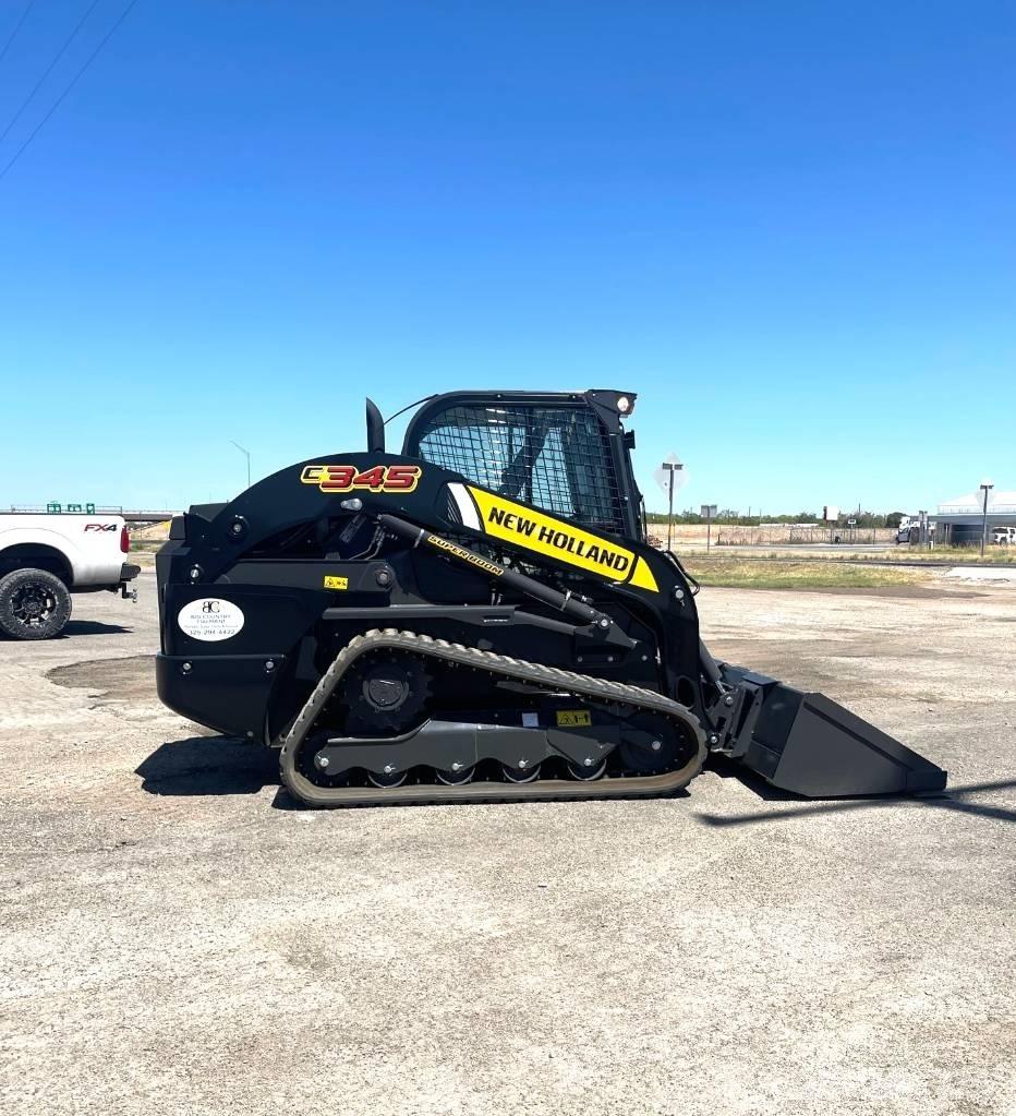 New Holland C345 Kompaktrakodók