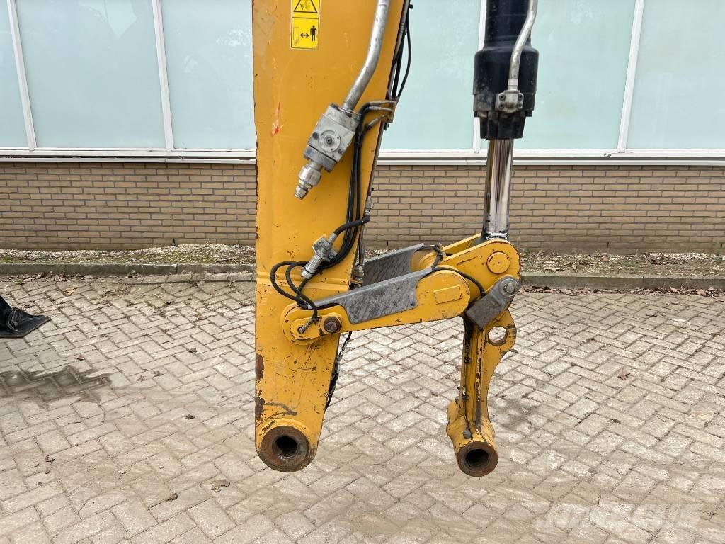 CAT MH3022  2015   CE Hulladékkezelő gépek