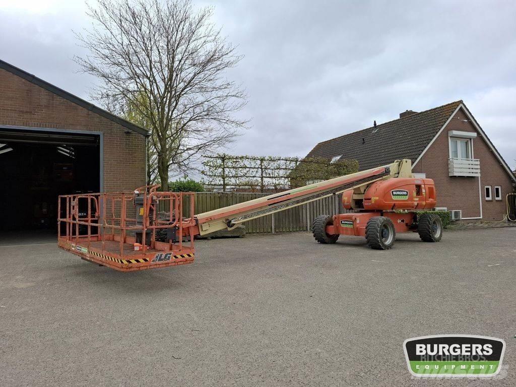 JLG 680S Teleszkópos emelők