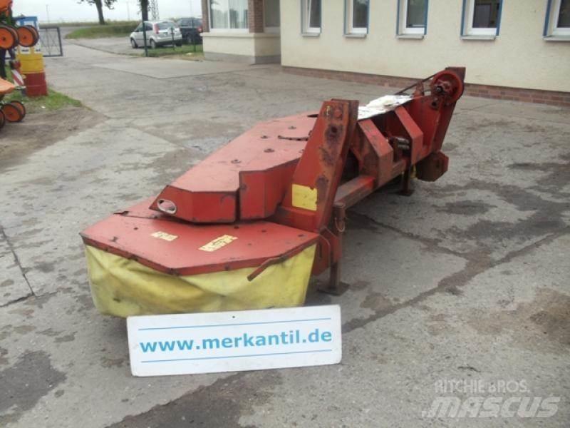  Mezög M 1020 Vontatott pázsitnyírók