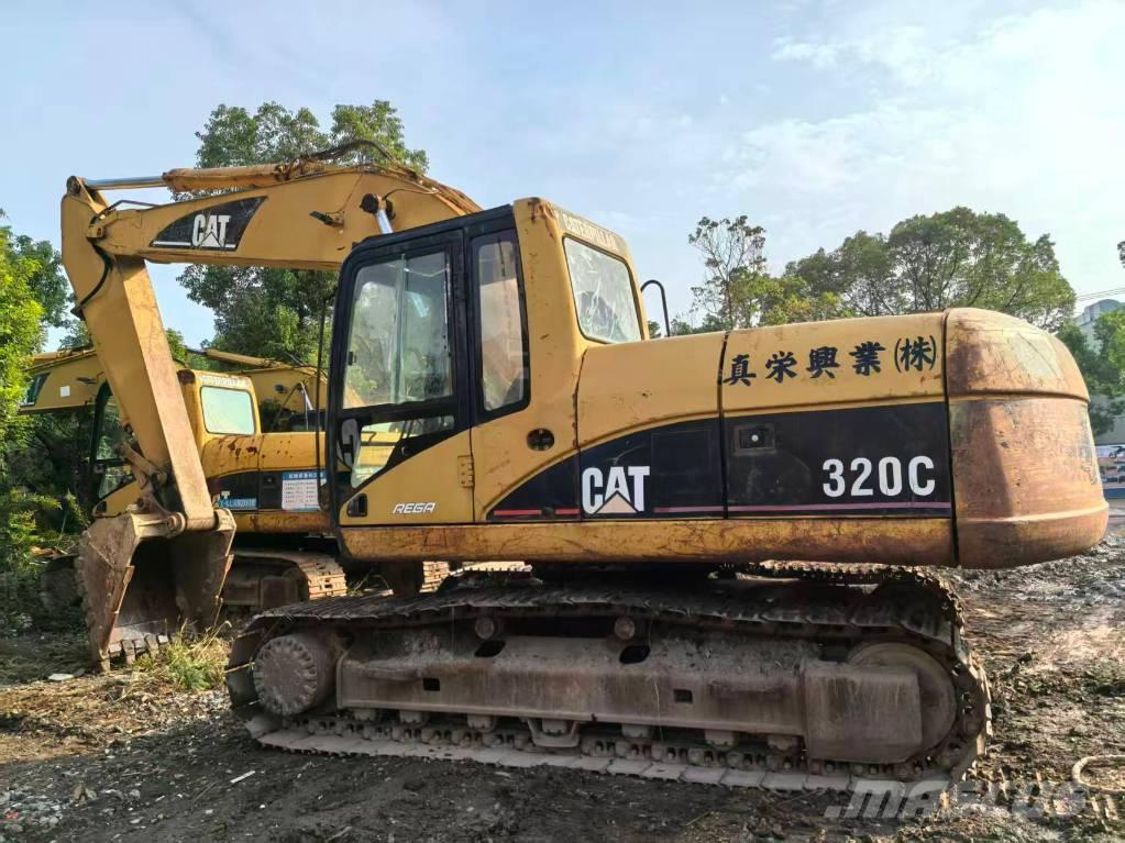 CAT 320C Lánctalpas kotrók