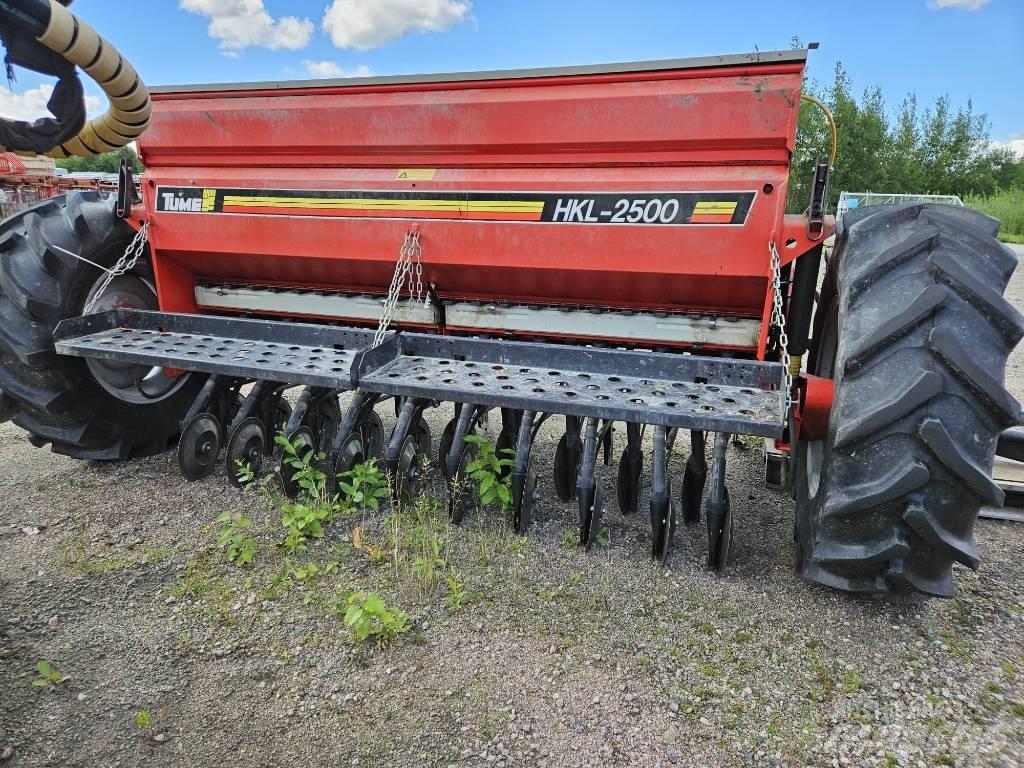 Tume HKL 2500 Vetőgépek