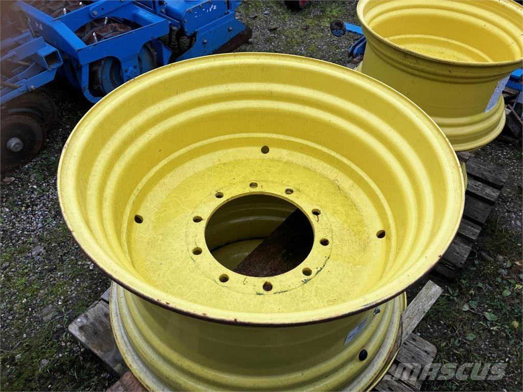 John Deere 18x30 Gumiabroncsok, kerekek és felnik
