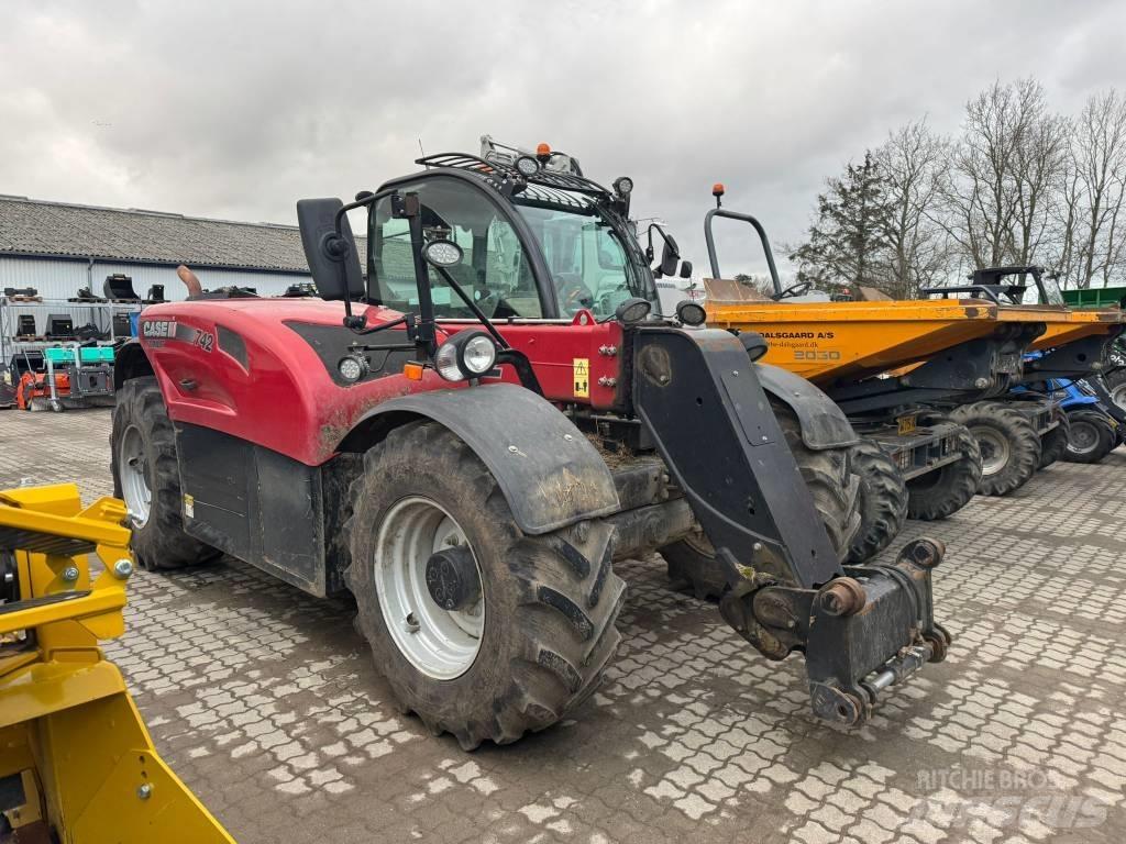 CASE Farmlift Teleszkópos rakodók