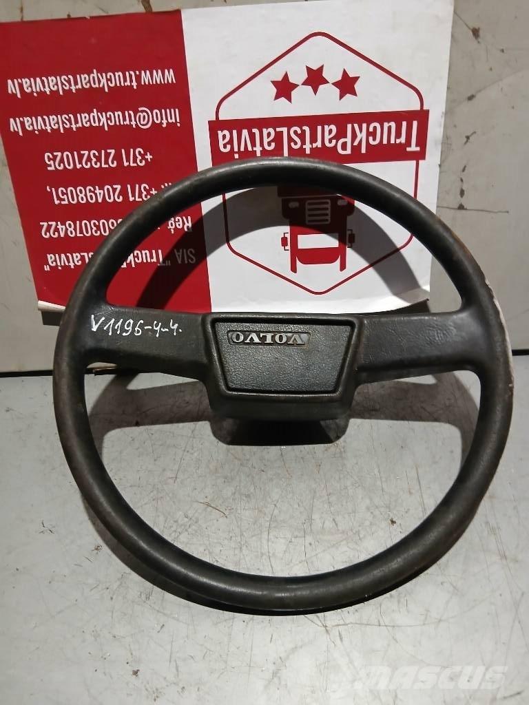 Volvo FL 618    6798650 Vezetőfülke és belső tartozékok