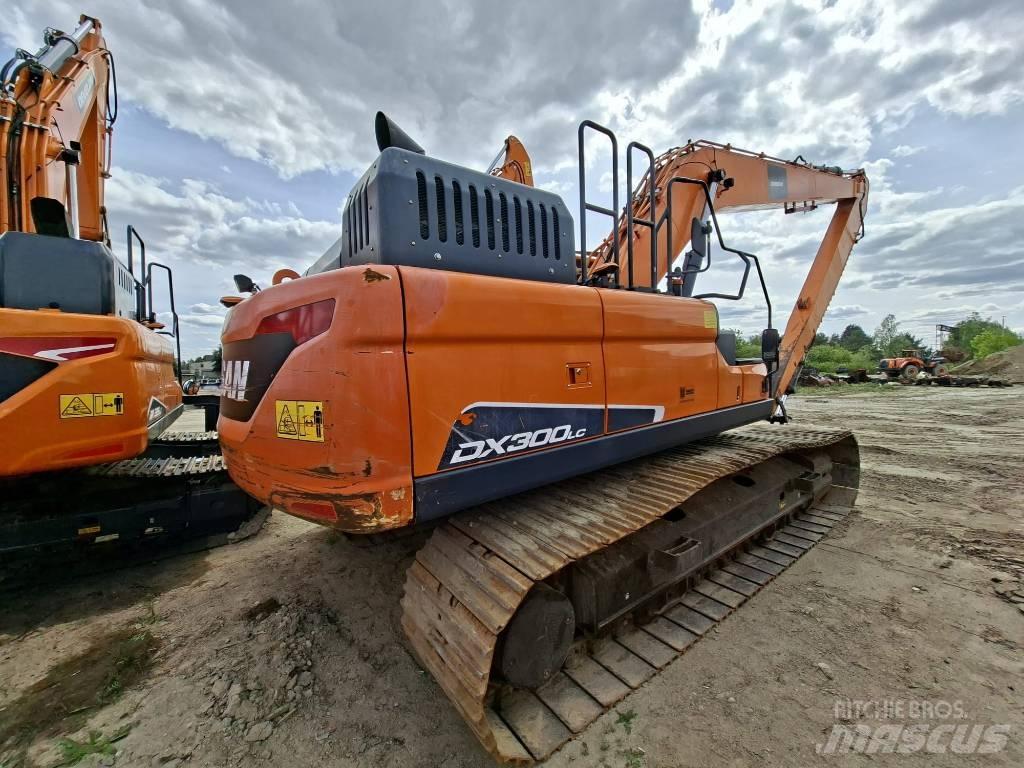 Doosan DX 300 LC-5 Lánctalpas kotrók
