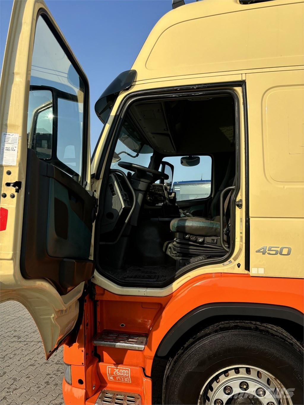 Volvo FM 450 Nyergesvontatók