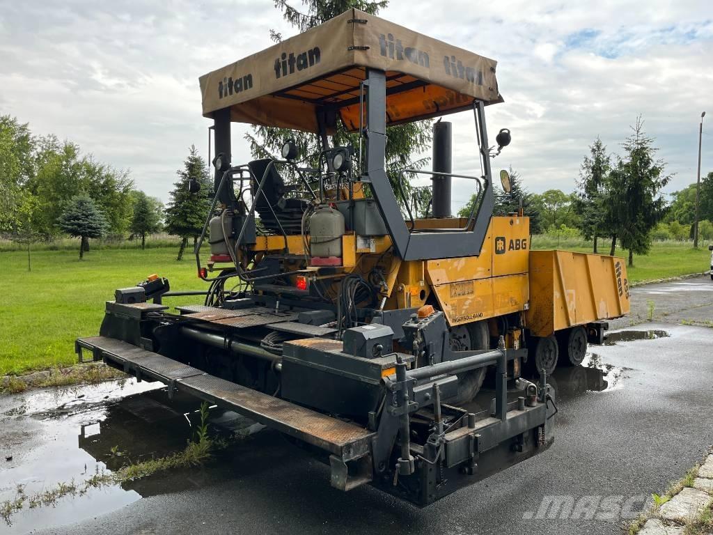 ABG Titan 455 Aszfalt terítõ gépek