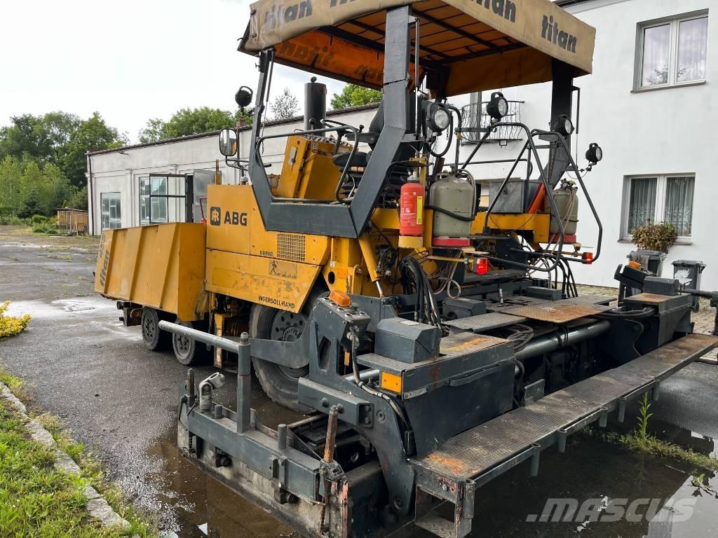 ABG Titan 455 Aszfalt terítõ gépek