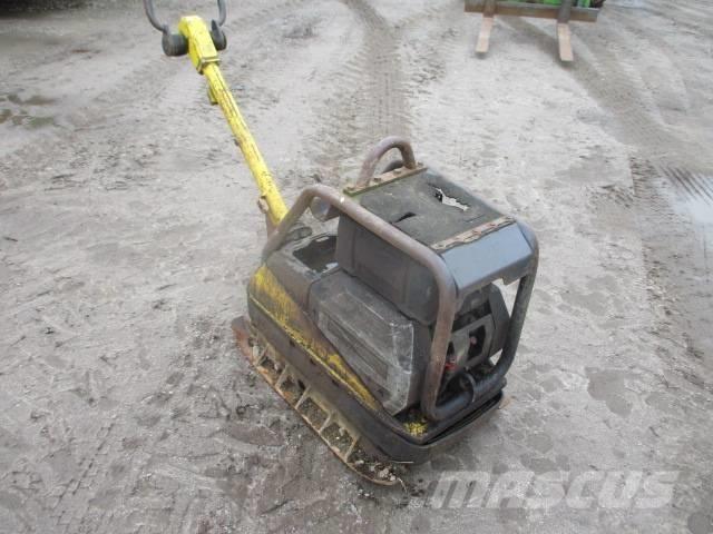 Wacker DPU 4045 Vibrátorok