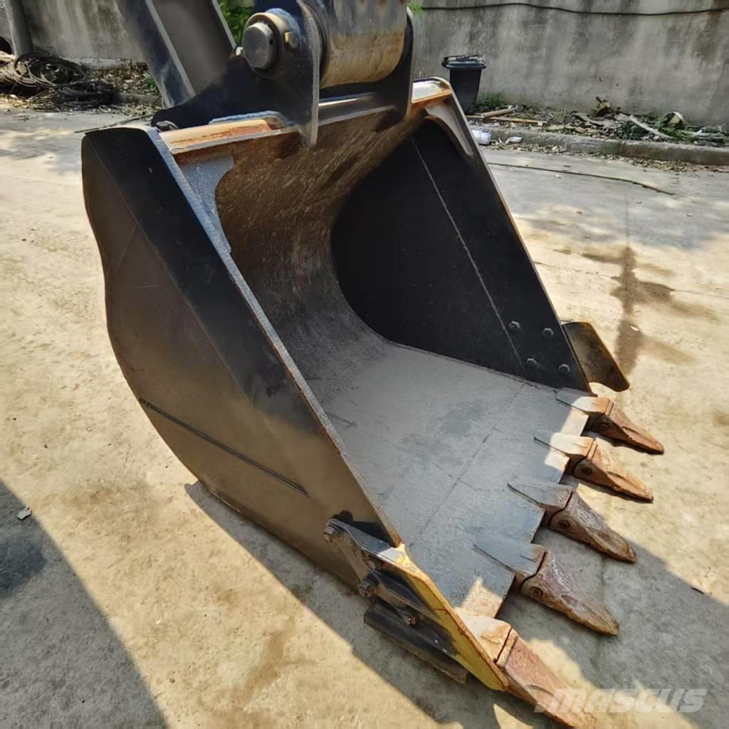 Volvo EC 220 Lánctalpas kotrók