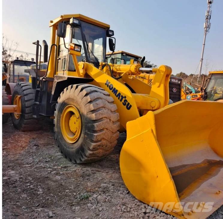 Komatsu WA 470 Gumikerekes homlokrakodók