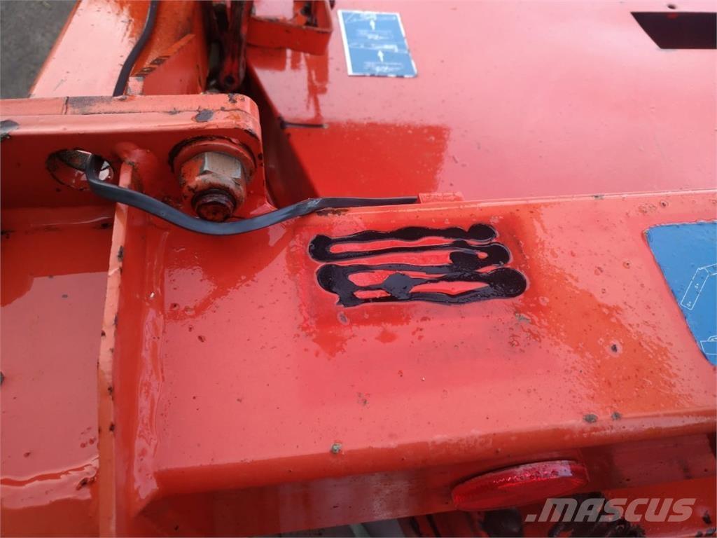 Kuhn GMD 802 F Öntöző Kaszák