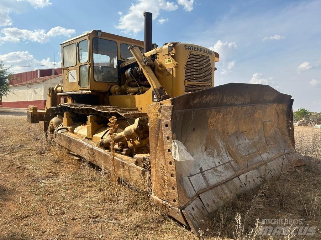CAT D 9 G lánctalpas dózerek