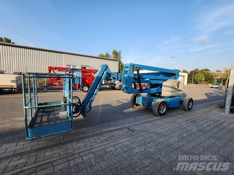 Genie Z 45/25 DC Karos emelők