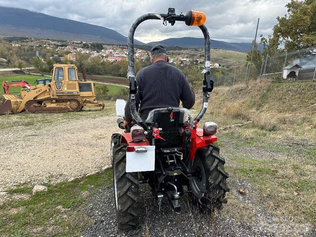  FIELDTRACK 180D Traktorok