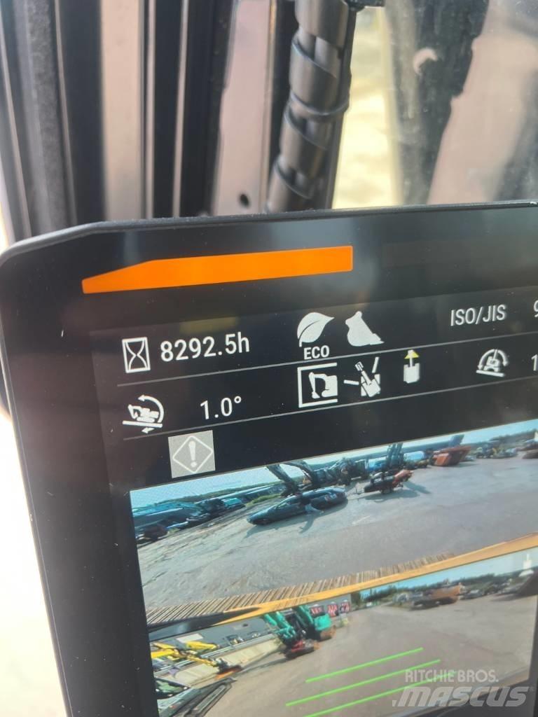 CAT 330 Lánctalpas kotrók