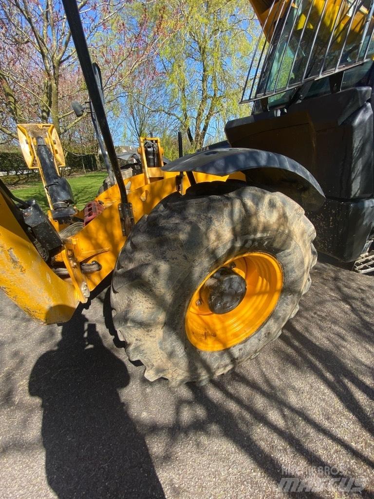 JCB 540-170 Teleszkópos rakodók