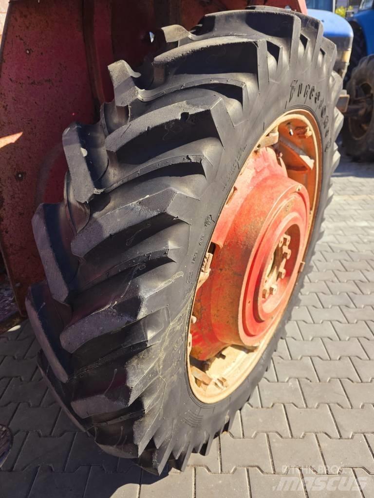 Massey Ferguson 178 Traktorok