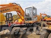 Hyundai R130WD Gumikerekes kotrók