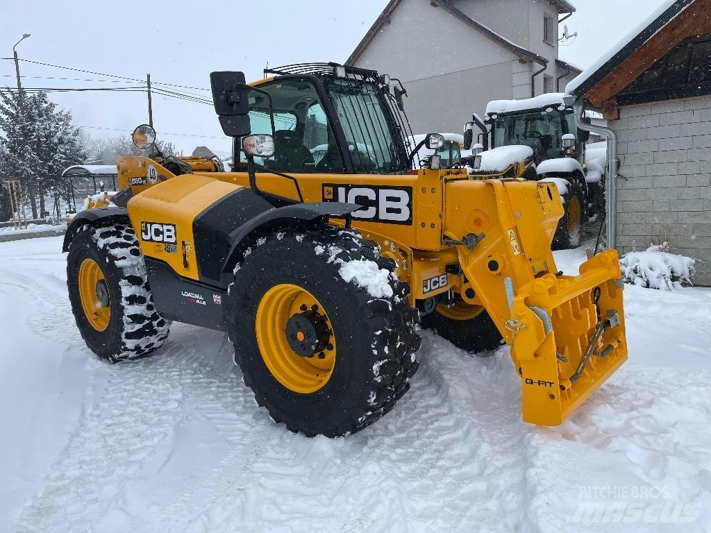 JCB 560-80 AGRI PLUS Teleszkópos mezőgazdasági rakodók