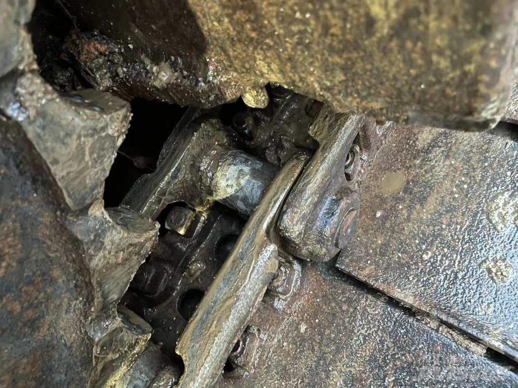 Sumitomo S265F2 Lánctalpas kotrók