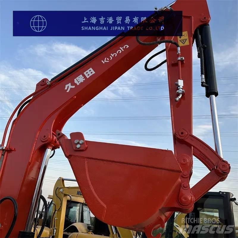 Kubota KX 155 Közepes (midi) kotrók 7 t - 12 t